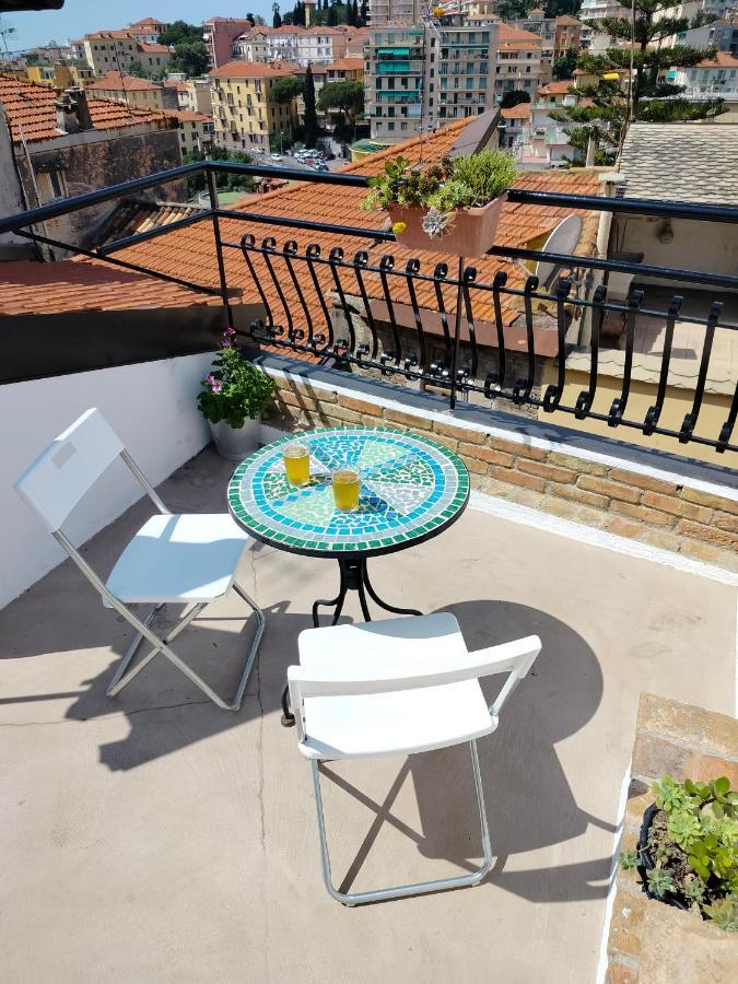 Attico Romantico Con Terrazza Sanremo - Palm Street, 104 - Free Wifi Eksteriør bilde