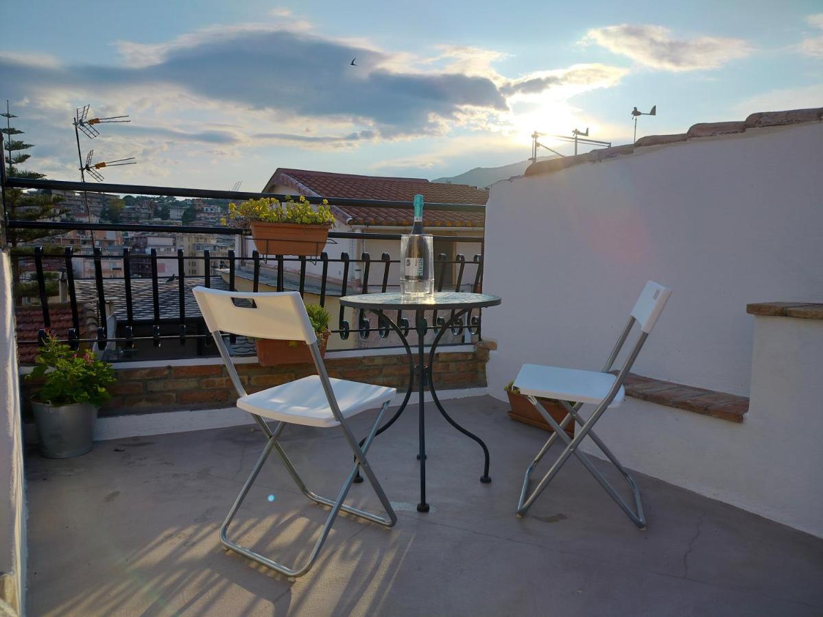 Attico Romantico Con Terrazza Sanremo - Palm Street, 104 - Free Wifi Eksteriør bilde